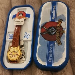 RARE Armitron Looney Tunes TAZ Gold Color Watch. NEW IN BOX WITH PAPERS